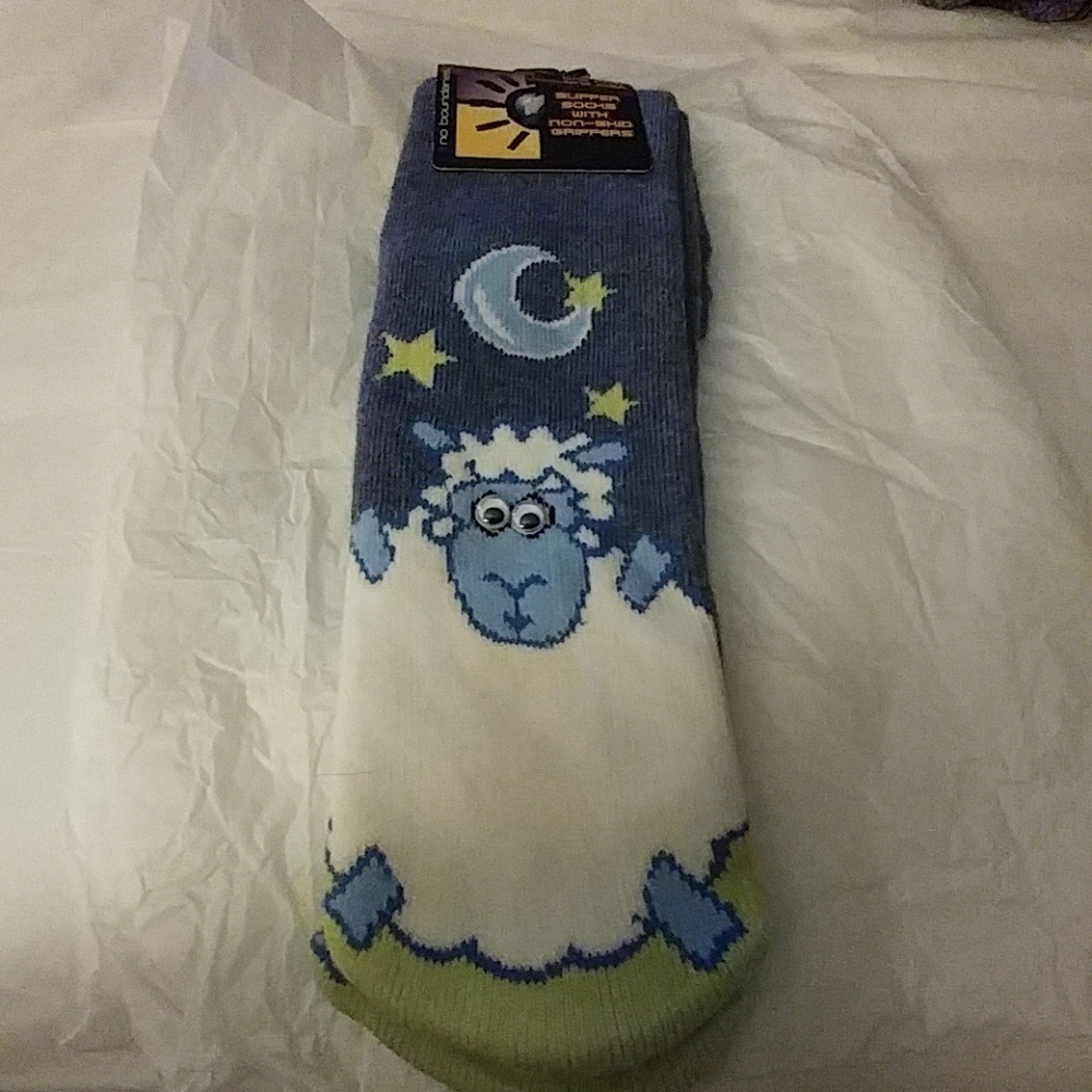 SLIPPER SOCKS